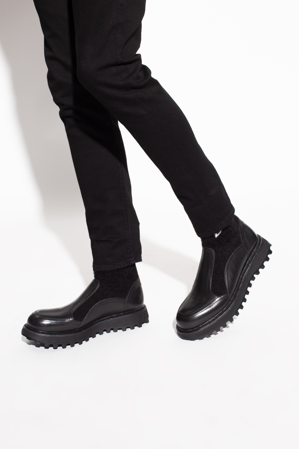 Dolce & Gabbana Boots with logo | Men's Shoes | Vitkac